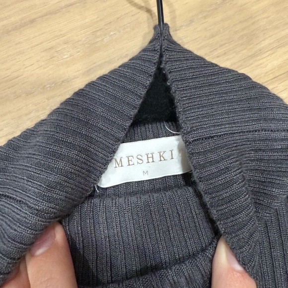 Meshki Charcoal Ribbed Knit Top - Picture 2 of 2